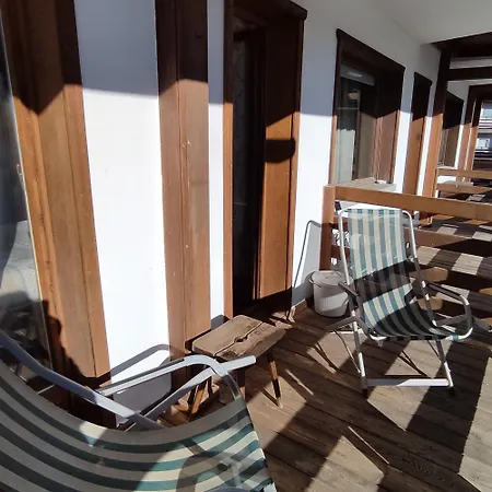 New Royal 아파트 세스트리에